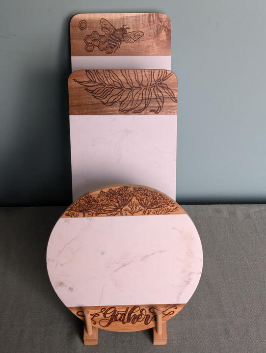 Marble and Acacia Wood Chopping Boards Marble and Acacia Wood Chopping Boards